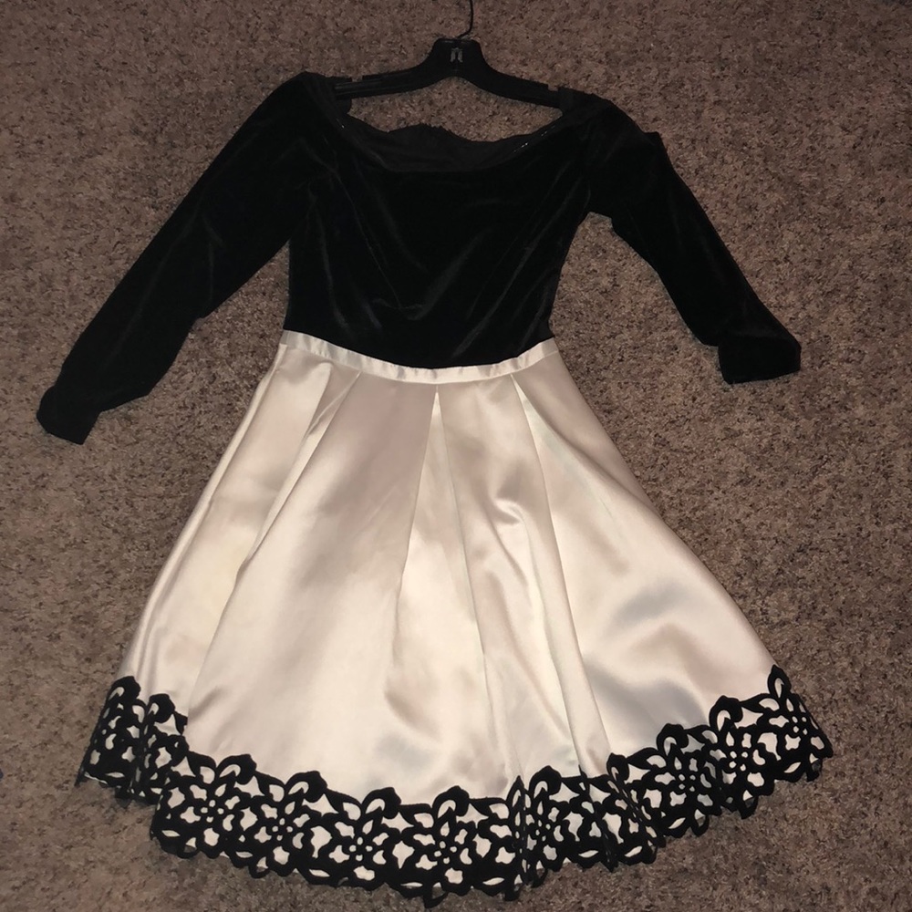 Clarisse homecoming dress size 2